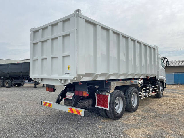 中古深ダンプ（土砂禁ダンプ） 三菱ふそう 栃木・神奈川・青森