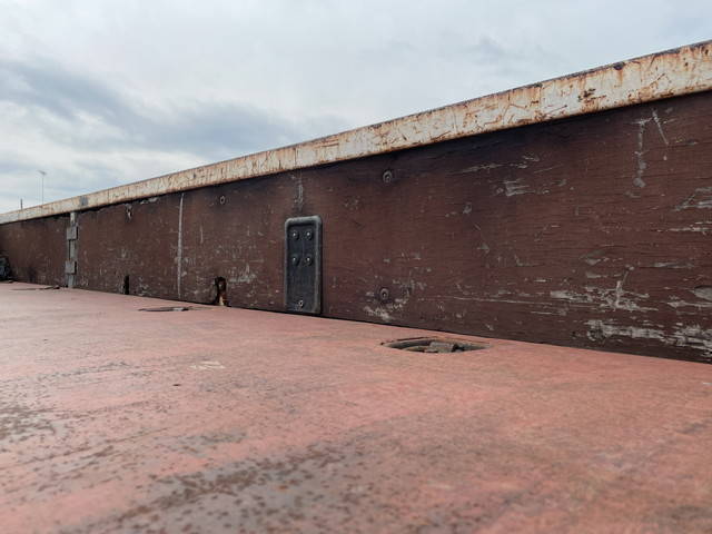 いすゞエルフ平ボディ小型（2t・3t）[写真11]