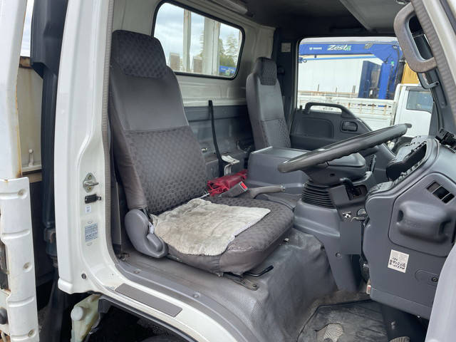 いすゞエルフ平ボディ小型（2t・3t）[写真27]