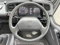 いすゞエルフ平ボディ小型（2t・3t）[写真31]