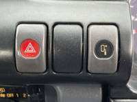 いすゞエルフ平ボディ小型（2t・3t）[写真36]