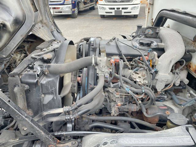 トヨタダイナ平ボディ小型（2t・3t）[写真24]