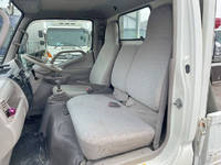 トヨタダイナ平ボディ小型（2t・3t）[写真29]