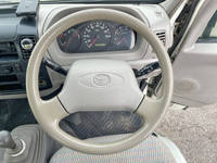 トヨタダイナ平ボディ小型（2t・3t）[写真33]