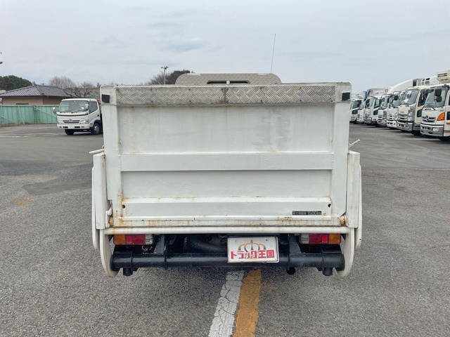 トヨタダイナ平ボディ小型（2t・3t）[写真09]