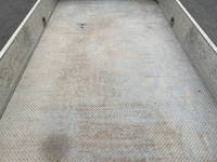 いすゞエルフ平ボディ小型（2t・3t）[写真12]