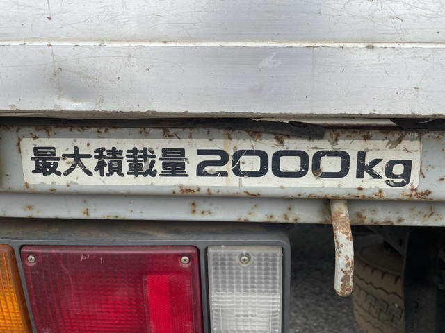 いすゞエルフ平ボディ小型（2t・3t）[写真14]