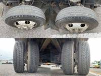 いすゞエルフ平ボディ小型（2t・3t）[写真15]