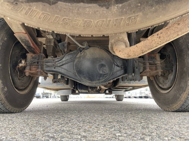 いすゞエルフ平ボディ小型（2t・3t）[写真20]