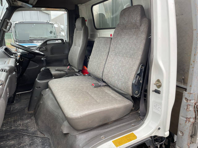 いすゞエルフ平ボディ小型（2t・3t）[写真25]