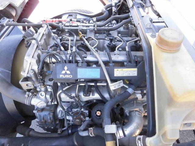 三菱ふそうキャンターアルミウイング小型（2t・3t）[写真19]