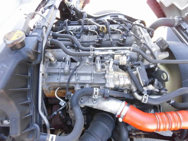 三菱ふそうキャンターアルミウイング小型（2t・3t）[写真20]