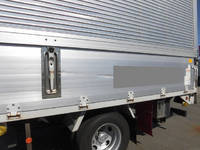 三菱ふそうキャンターアルミウイング小型（2t・3t）[写真25]