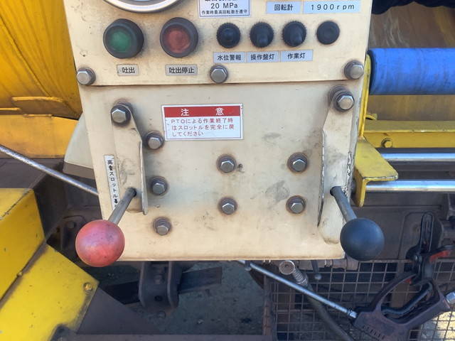 日野レンジャー高圧洗浄車中型（4t）[写真14]