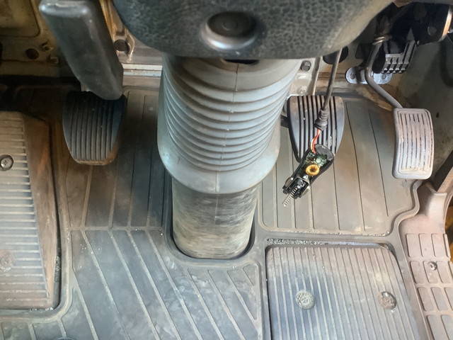 日野レンジャー高圧洗浄車中型（4t）[写真35]