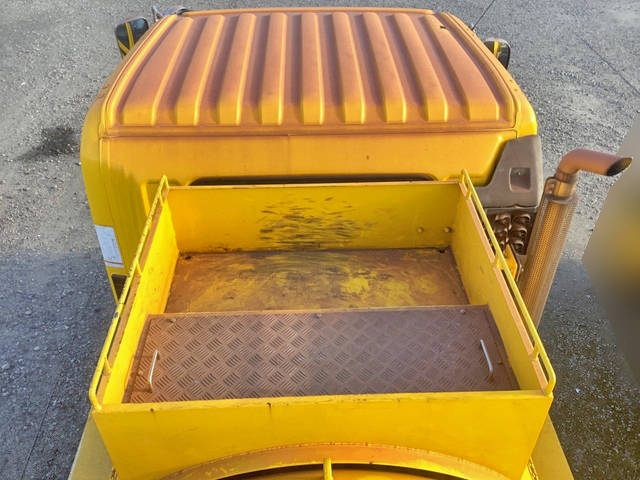 日野レンジャー高圧洗浄車中型（4t）[写真06]