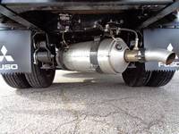 三菱ふそうキャンター平ボディ小型（2t・3t）[写真17]