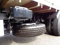 三菱ふそうキャンター平ボディ小型（2t・3t）[写真18]