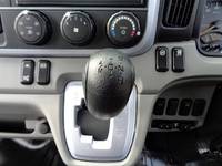 三菱ふそうキャンター平ボディ小型（2t・3t）[写真30]