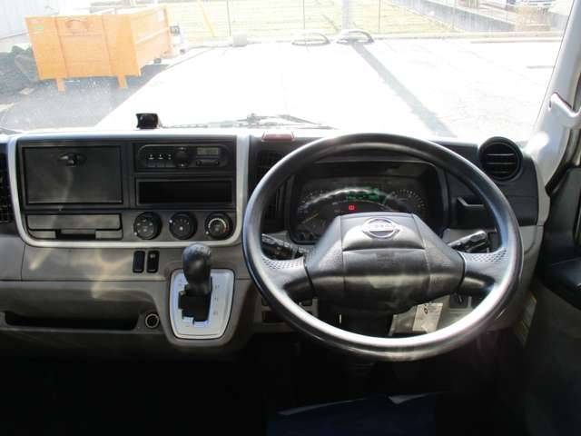 日産アトラスダブルキャブ（Wキャブ）小型（2t・3t）[写真09]