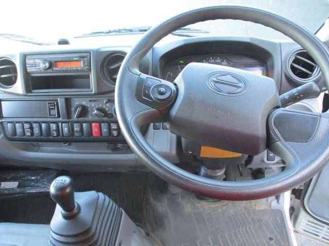 日野デュトロアルミバン小型（2t・3t）[写真11]