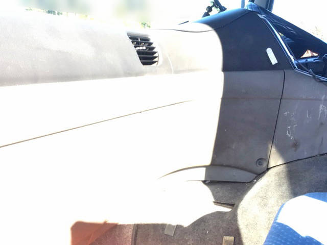 UDトラックスクオンセルフローダー大型（10t）[写真21]