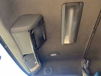 UDトラックスクオンセルフローダー大型（10t）[写真22]