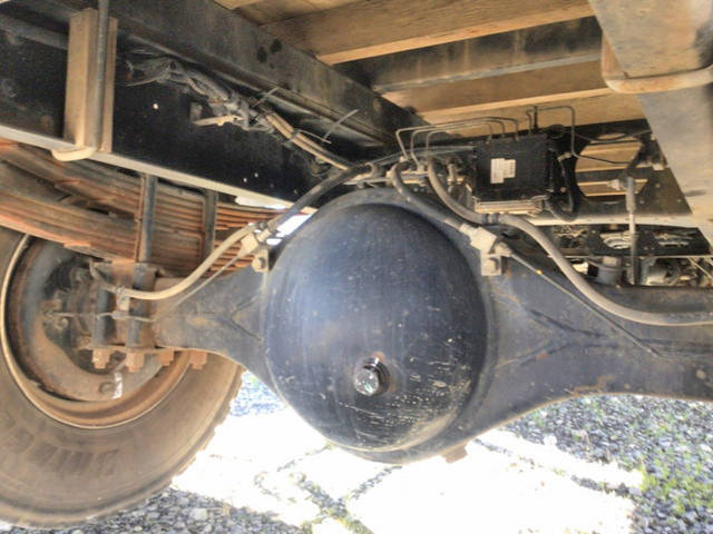 UDトラックスコンドルアルミブロック中型（4t）[写真14]