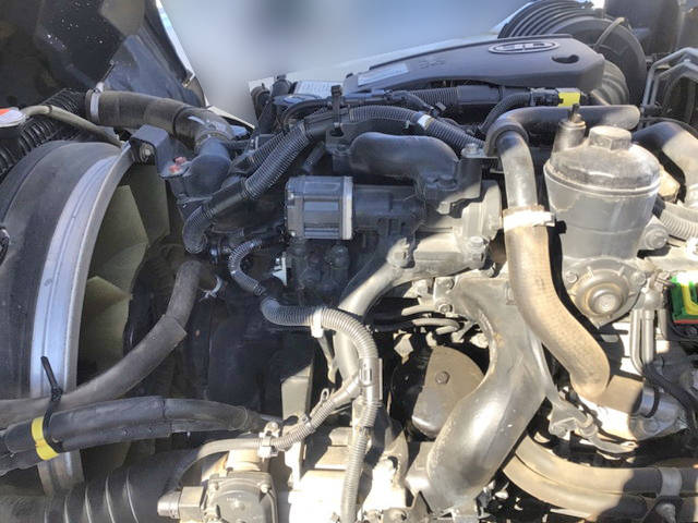 UDトラックスコンドルアルミブロック中型（4t）[写真16]