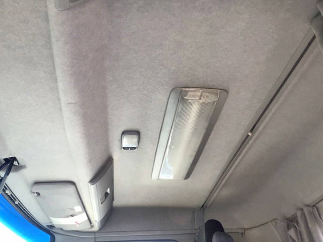 UDトラックスコンドルアルミブロック中型（4t）[写真20]