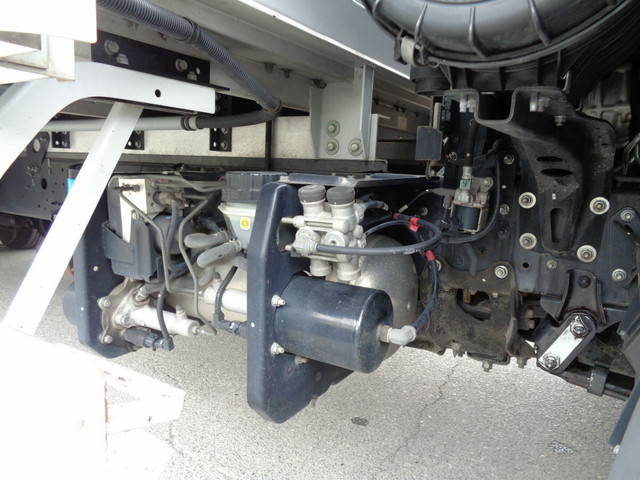 日野レンジャーアルミウイング中型（4t）[写真17]