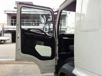 日野レンジャーアルミウイング中型（4t）[写真30]