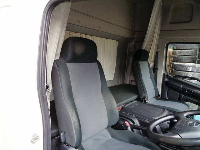 日野レンジャーアルミウイング中型（4t）[写真31]