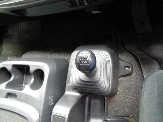 日野レンジャーアルミウイング中型（4t）[写真39]