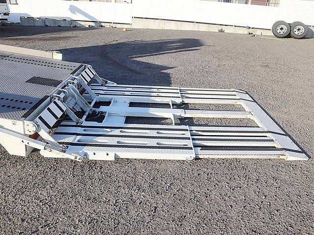 トヨタトヨエースセルフローダー小型（2t・3t）[写真10]