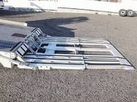 トヨタトヨエースセルフローダー小型（2t・3t）[写真10]