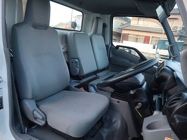 トヨタトヨエースセルフローダー小型（2t・3t）[写真32]