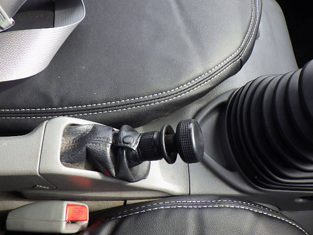 日野デュトロ平ボディ小型（2t・3t）[写真24]