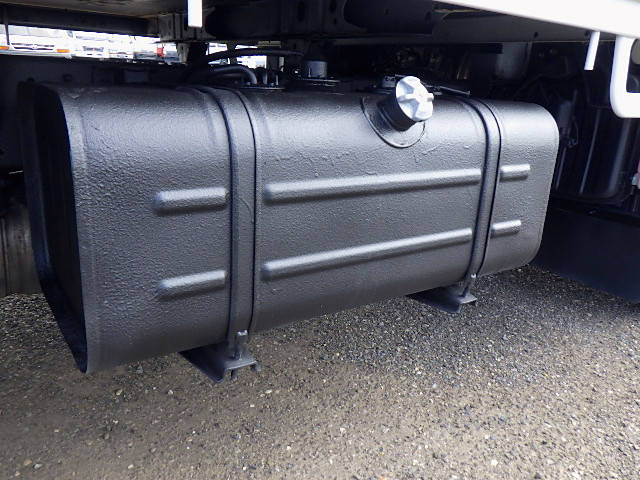 日野デュトロ平ボディ小型（2t・3t）[写真37]