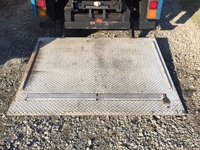 三菱ふそうキャンターアルミバン小型（2t・3t）[写真02]