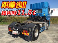 UDトラックスクオントレーラーヘッド（トラクターヘッド）大型（10t）[写真02]