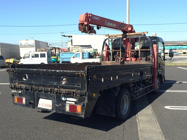 いすゞエルフセルフクレーン3段小型（2t・3t）[写真02]