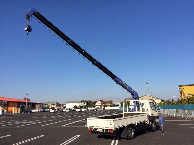 日野デュトロクレーン4段小型（2t・3t）[写真02]