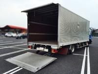 いすゞフォワードアルミバン中型（4t）[写真02]