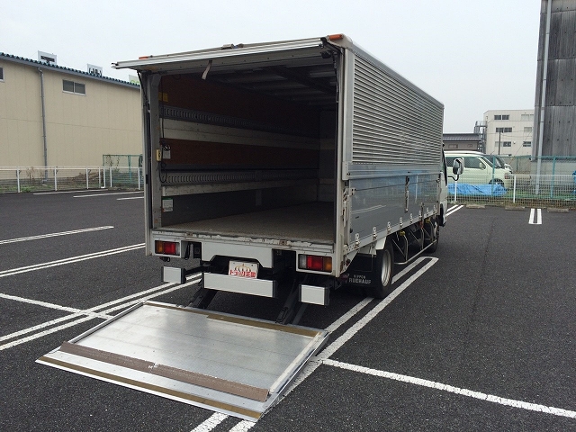 いすゞエルフアルミウイング小型（2t・3t）[写真02]