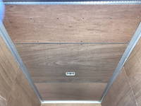 いすゞエルフアルミバン小型（2t・3t）[写真14]