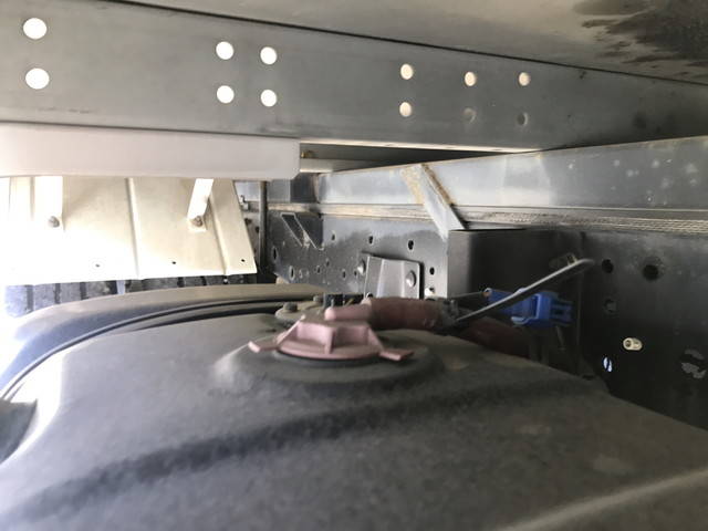 いすゞエルフアルミバン小型（2t・3t）[写真20]