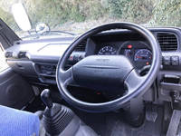 いすゞエルフアルミバン小型（2t・3t）[写真30]