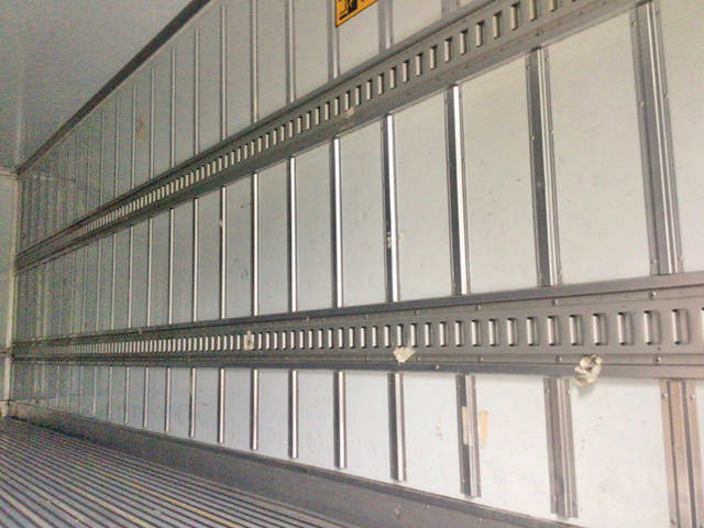 UDトラックスコンドル冷凍車（冷蔵車）中型（4t）[写真11]