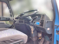 UDトラックスコンドル冷凍車（冷蔵車）中型（4t）[写真30]